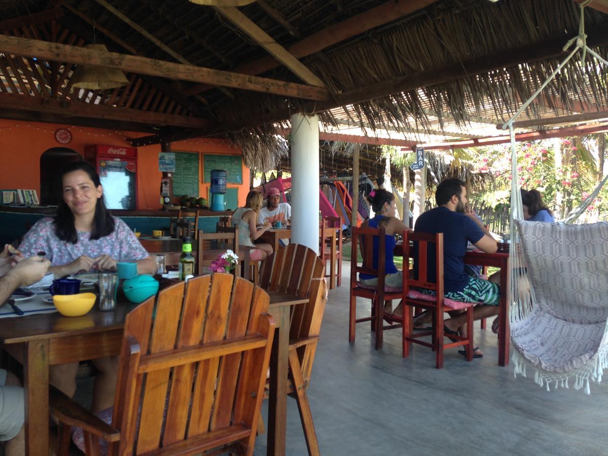 איקראי The Spot - Beachfront Sports Pousada מראה חיצוני תמונה